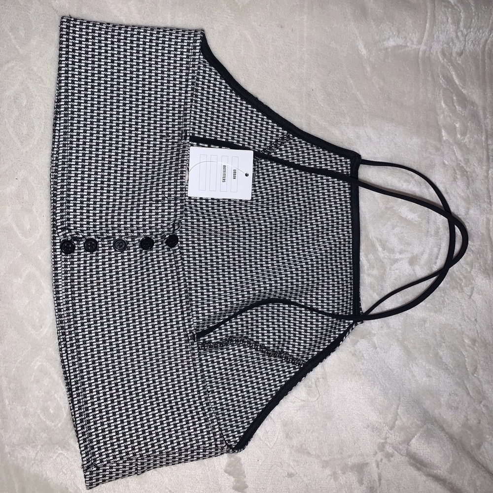 Halter Top - Picture 4 of 6